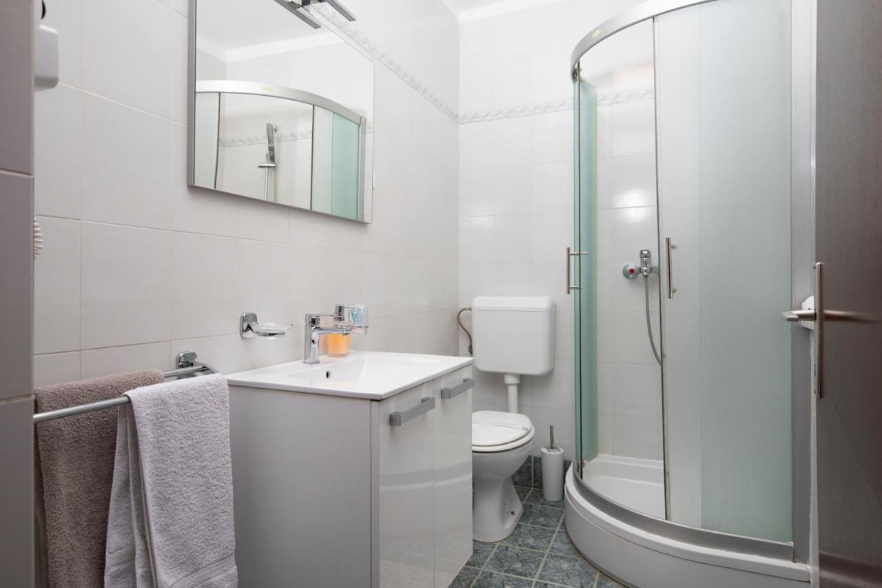House Ingrid Apartment Pula Luaran gambar