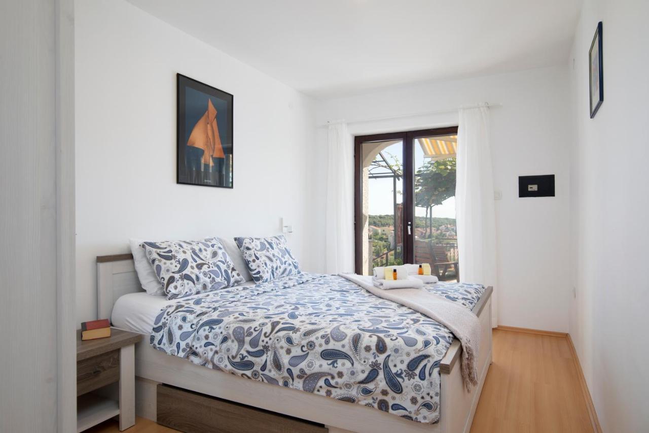 House Ingrid Apartment Pula Luaran gambar